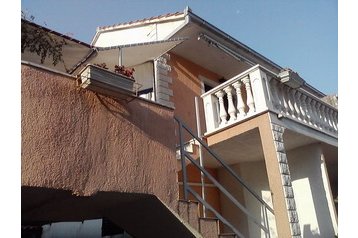 Croazia Privát Slatine, Esterno